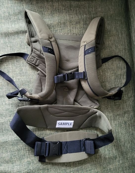 Продам новый кенгуру рюкзак.