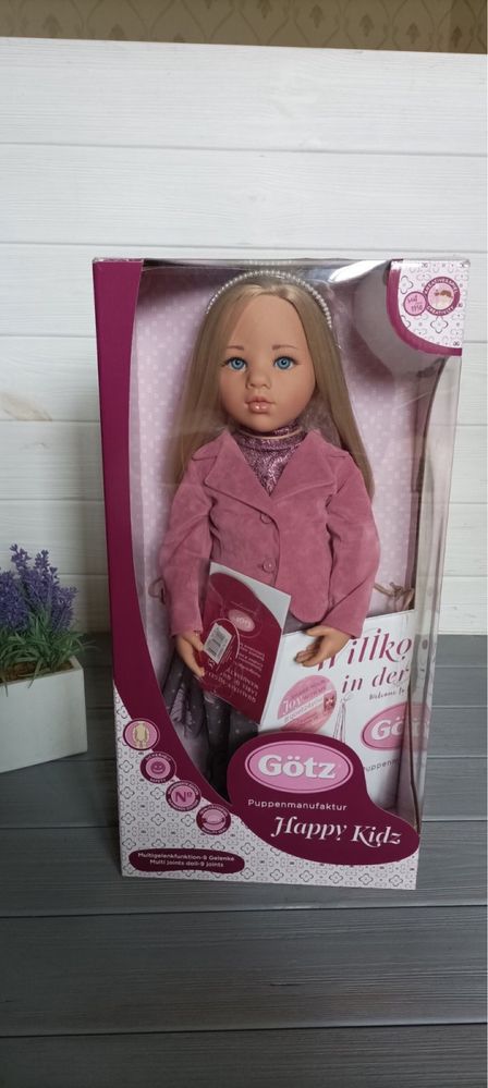Коллекционная виниловая кукла Gotz