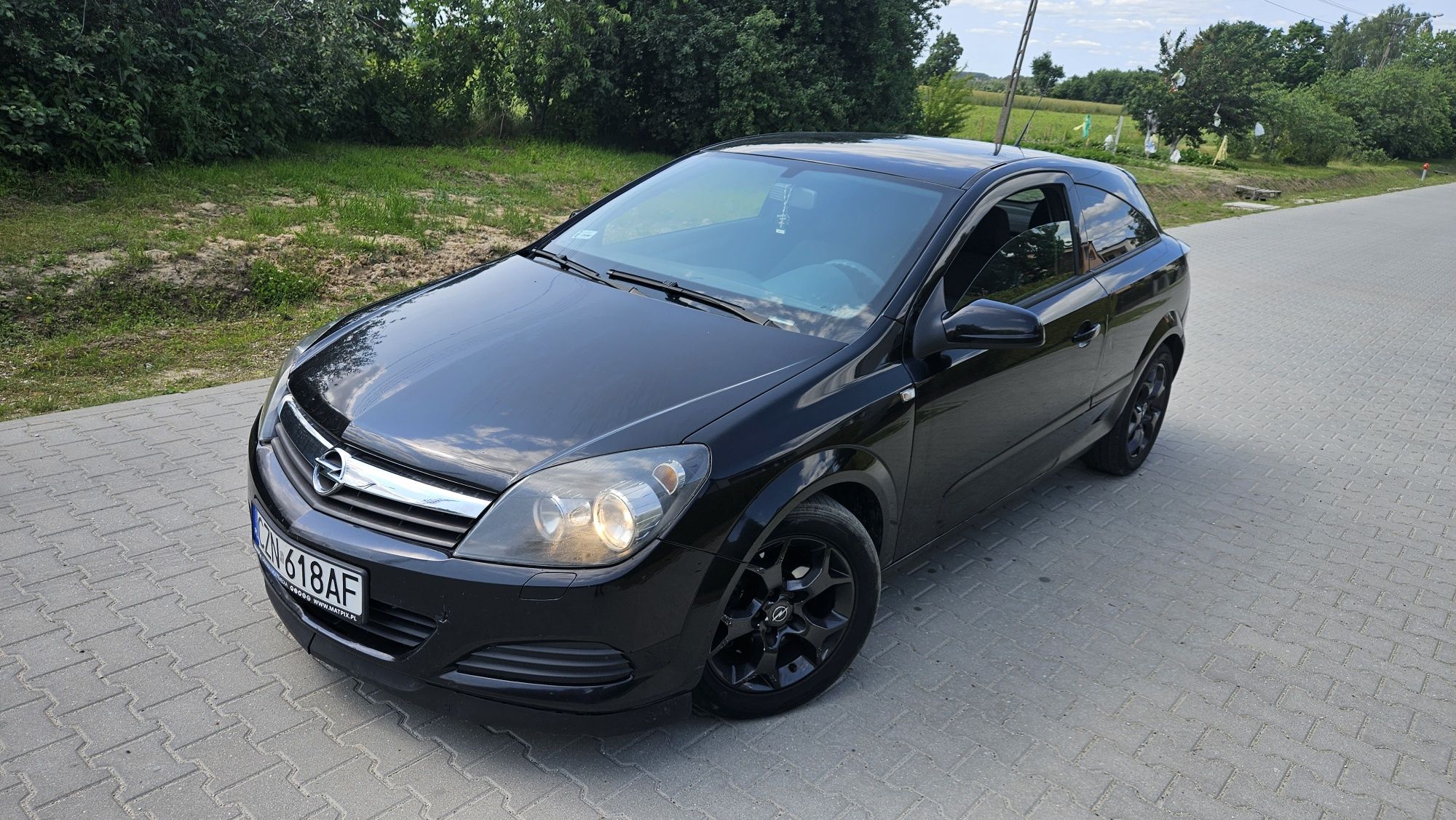 Opel Astra H GTC 1.9cdti