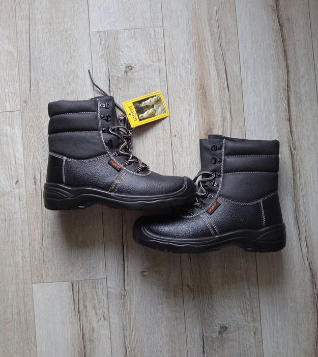 Buty zimowe wysokie ocieplane robocze ochronne Urgent rozm 42