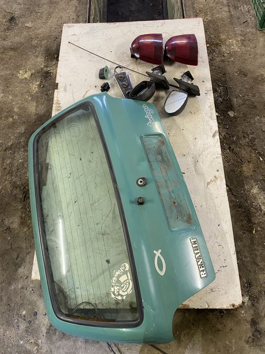 Рено твінго задня ляда