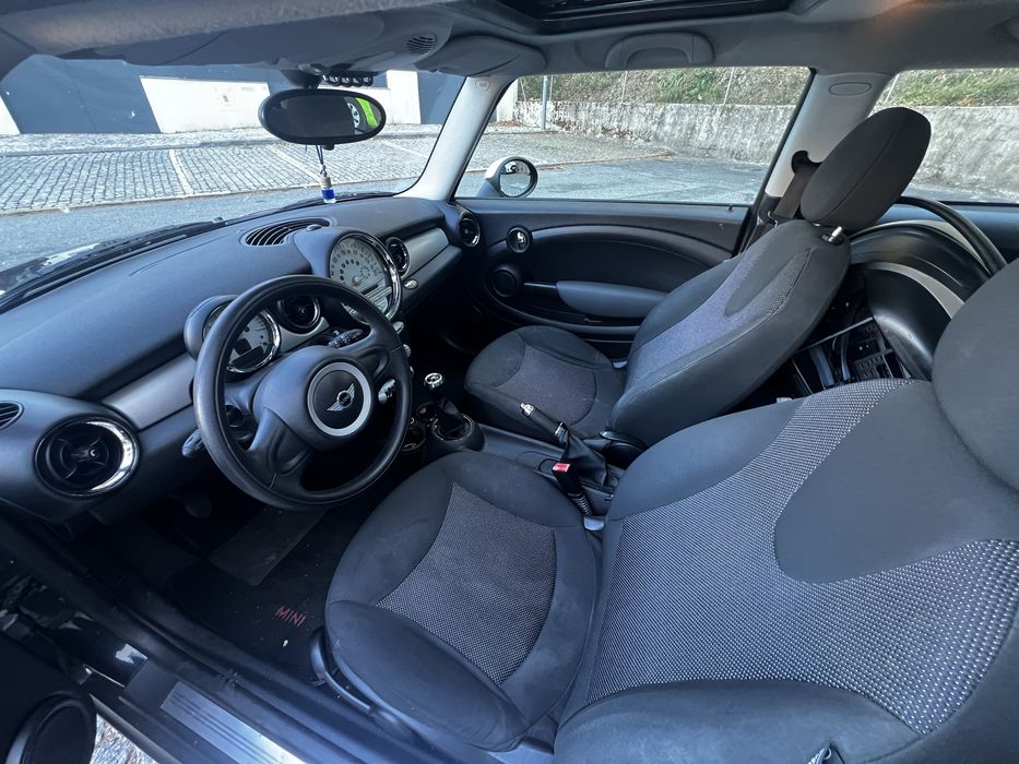 Mini Cooper 1.6 D 110cv