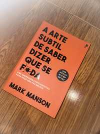 Livro “A arte subtil de saber dizer que se foda”