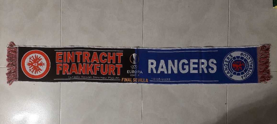Cachecol Ranguer Frankfurt