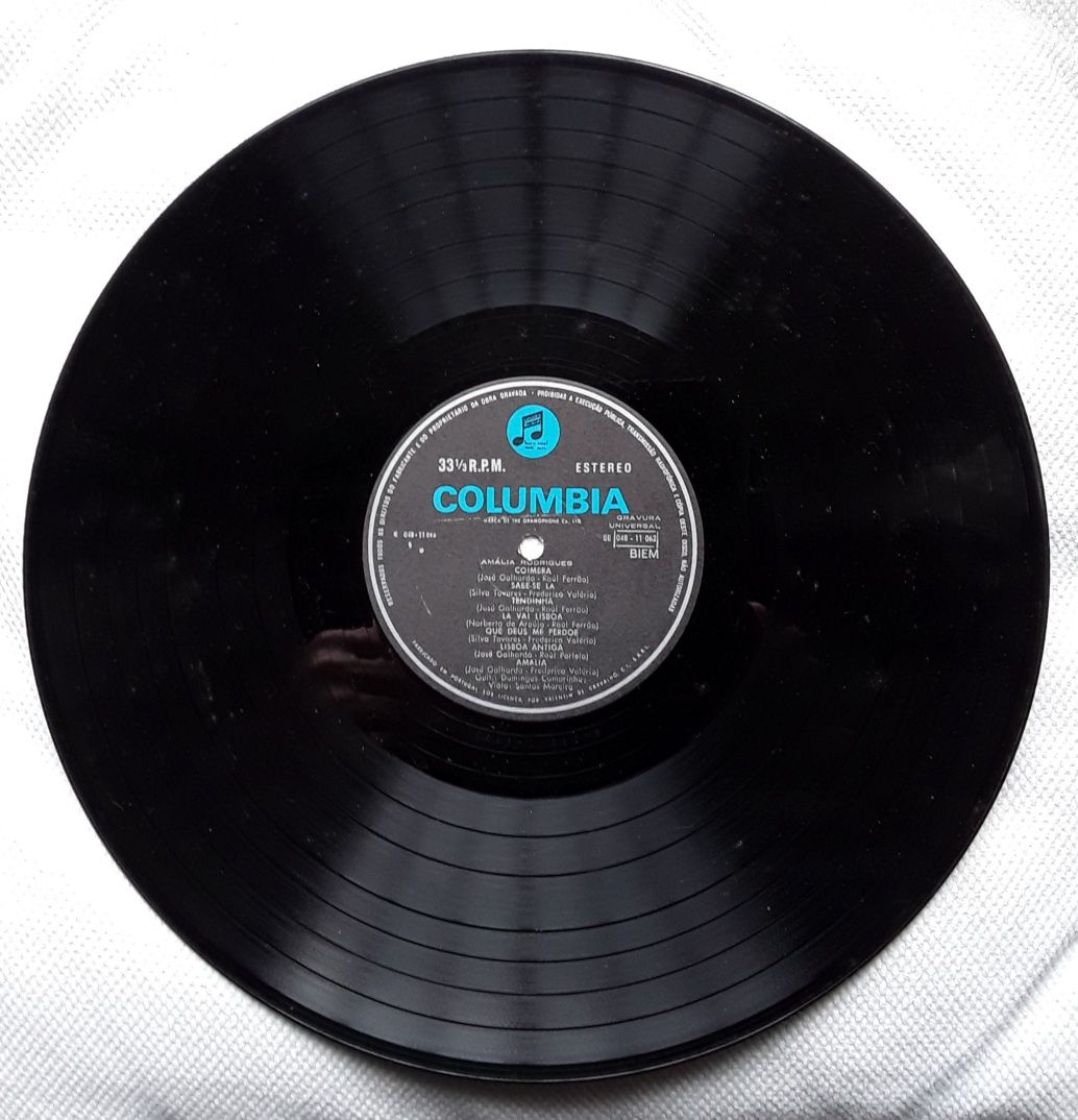 Disco LP em vinil de Amália Rodrigues - Amália no Olympia