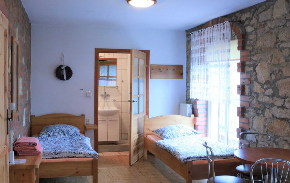 Noclegi, pokoje gościnne z łazienkami, okolice Strzelec Opolskich