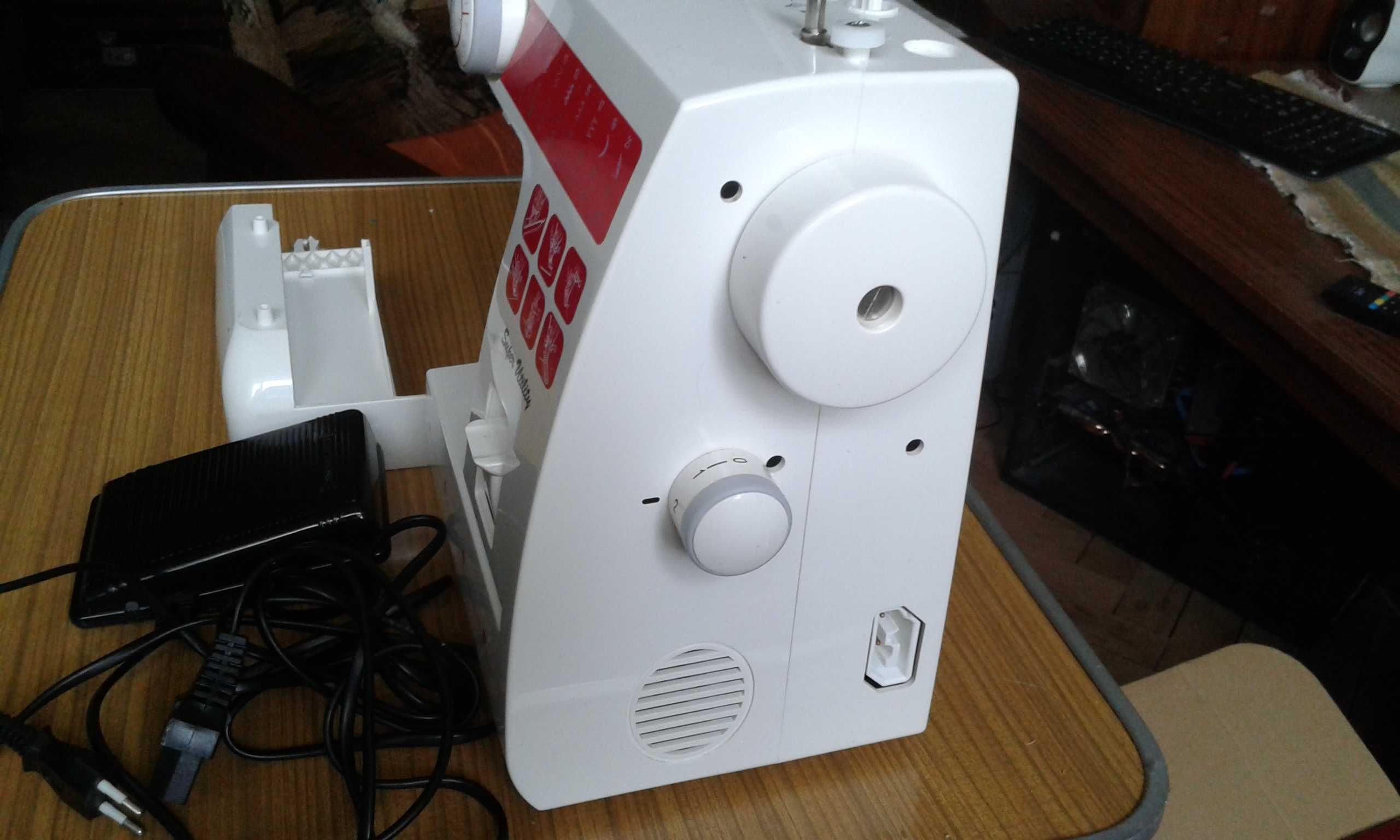 Maszyna do szycia elektryczna E&R Clasic NT22