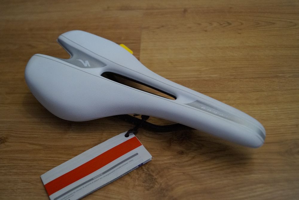 Siodełko rowerowe Specialized Toupe Pro carb