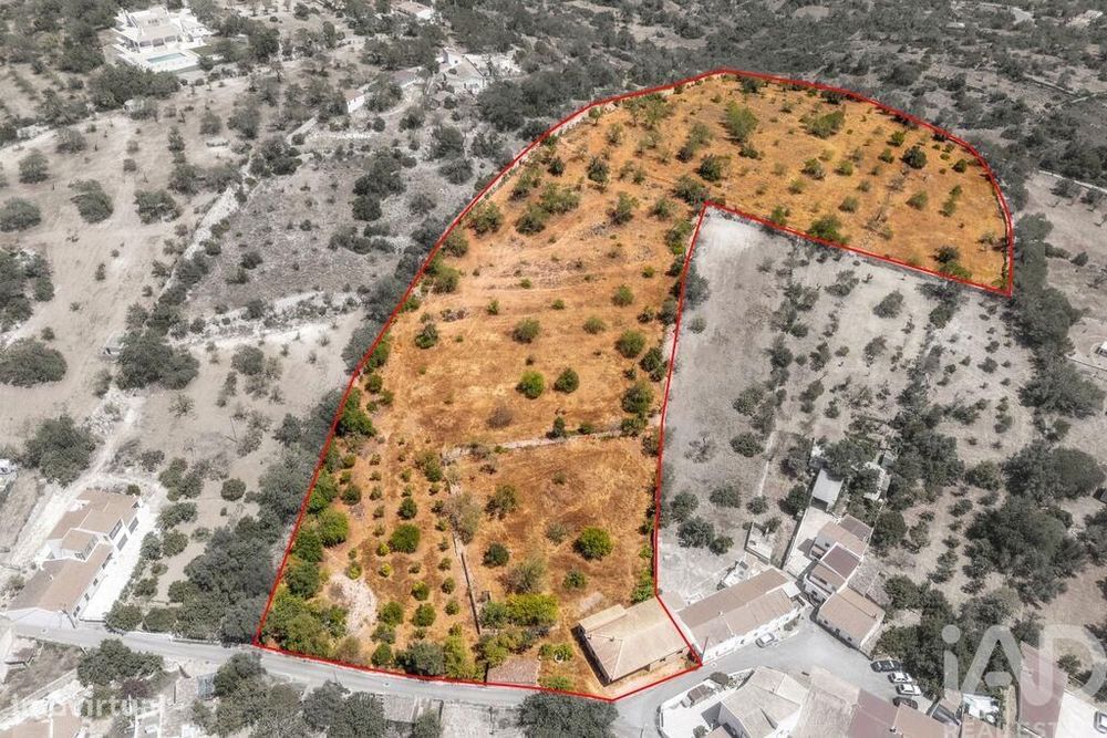 Terreno para construção T3 em Paderne de 184,00 m2