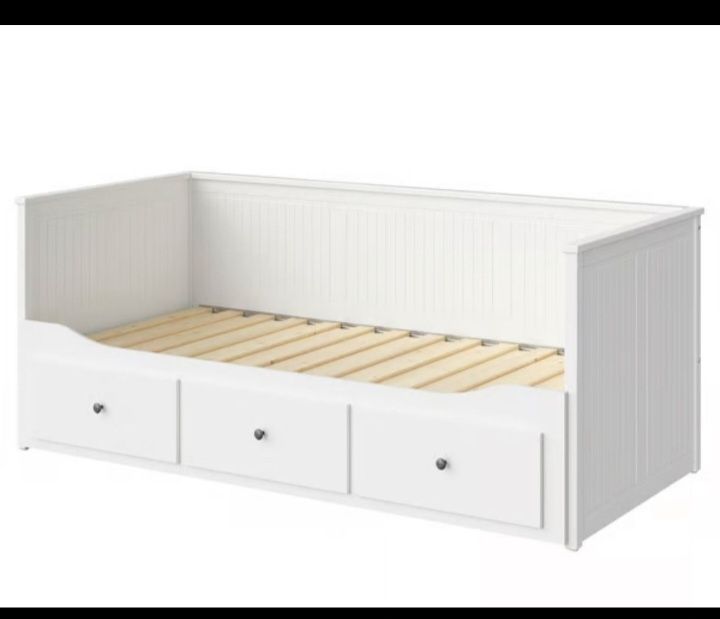 Cama Ikea HEMNES solteiro/casal + colchão