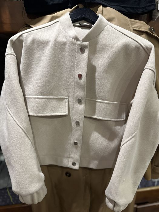 Трендовий бомбер