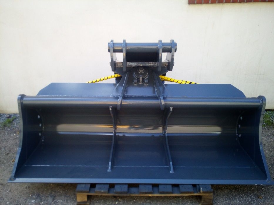 Łyżka Skarpowa 0.6m3 hydrauliczna 12000zł Netto