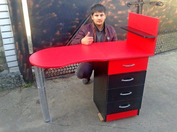 Стіл манікюрний Звягель