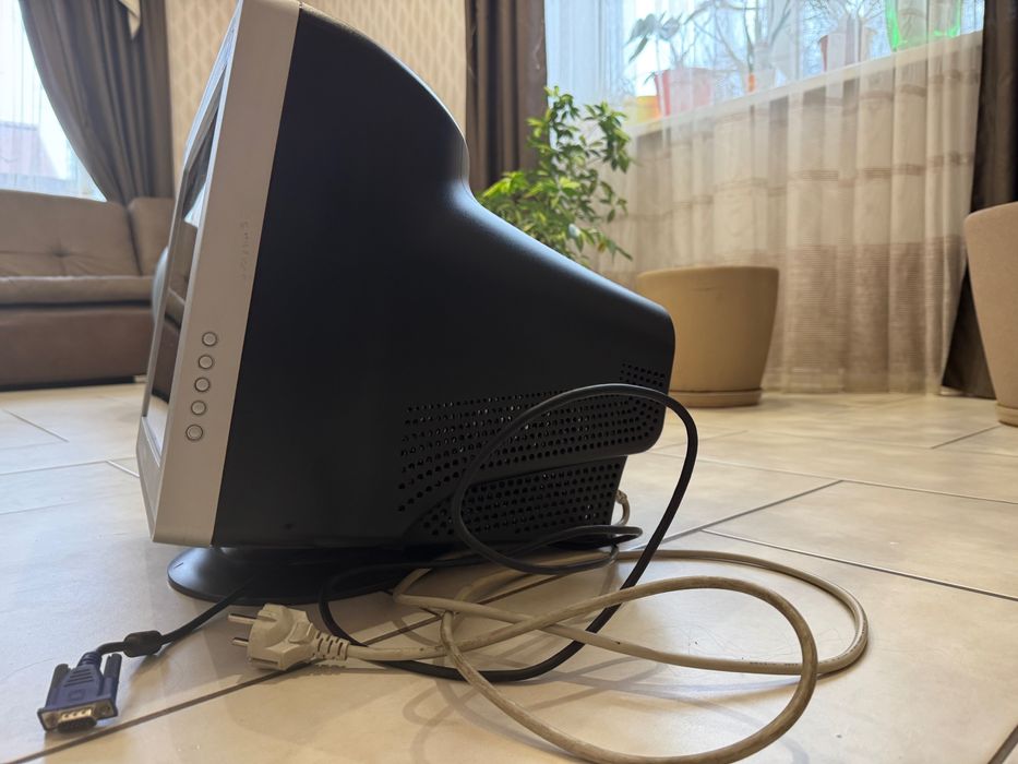 Монитор Samsung syncmaster 793 df Монітор Самсунг