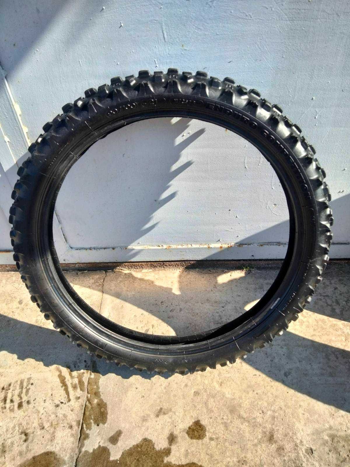 Мотошини 90/90 R21  Dunlop , 90/100 R21 Michelin