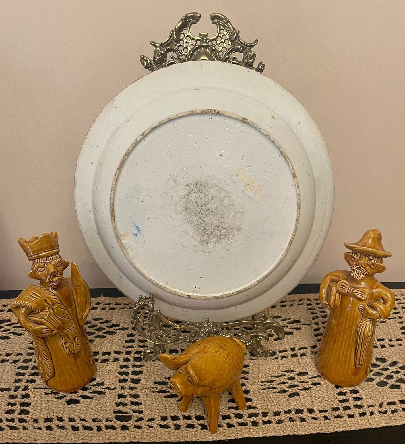 Pratão ou palangana em faiança com 31cm