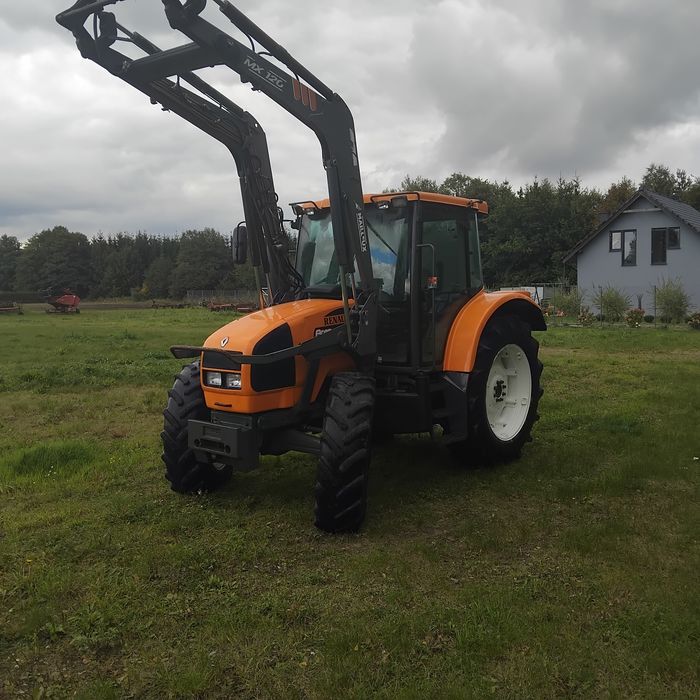 Renault ares 556 RZ z turem