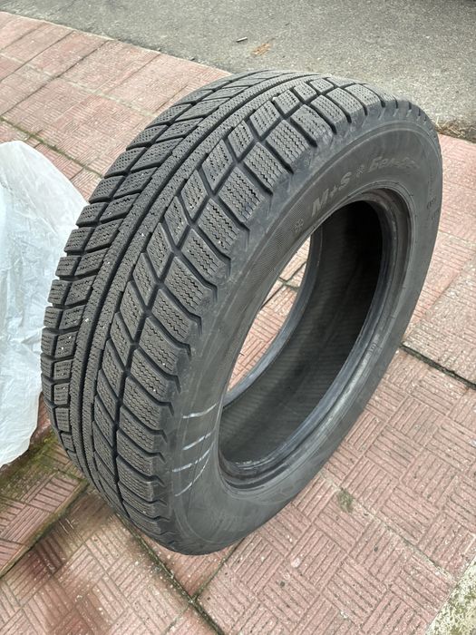 Зимові шини 215/60 16R