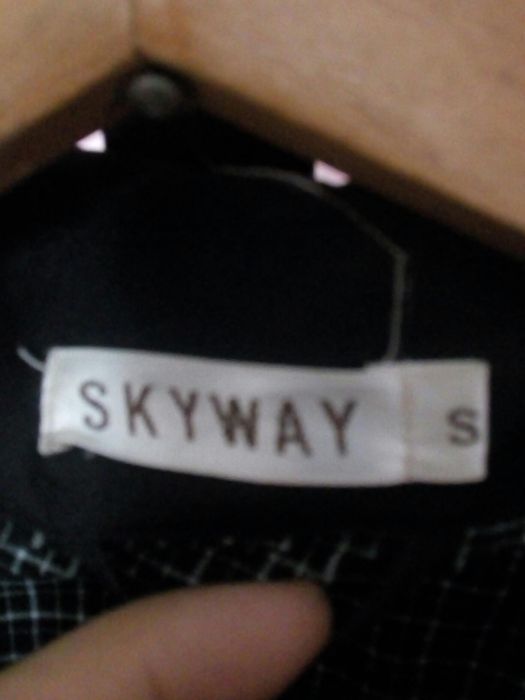 Płaszczyk​ czarny S