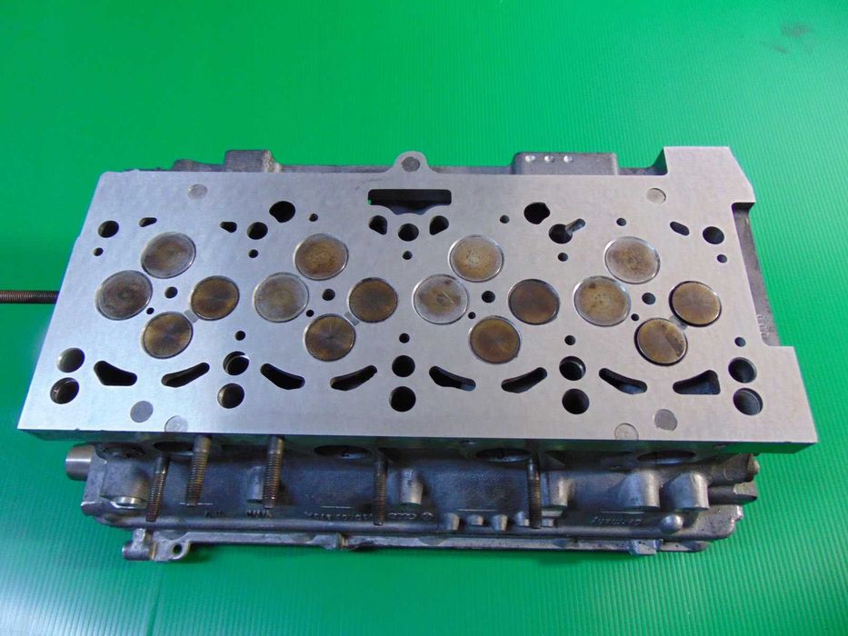 Головка блока Volkswagen Passat Touran Skoda Superb Octavia 2.0 tdi