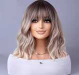 Peruka damska, krótkie blond włosy