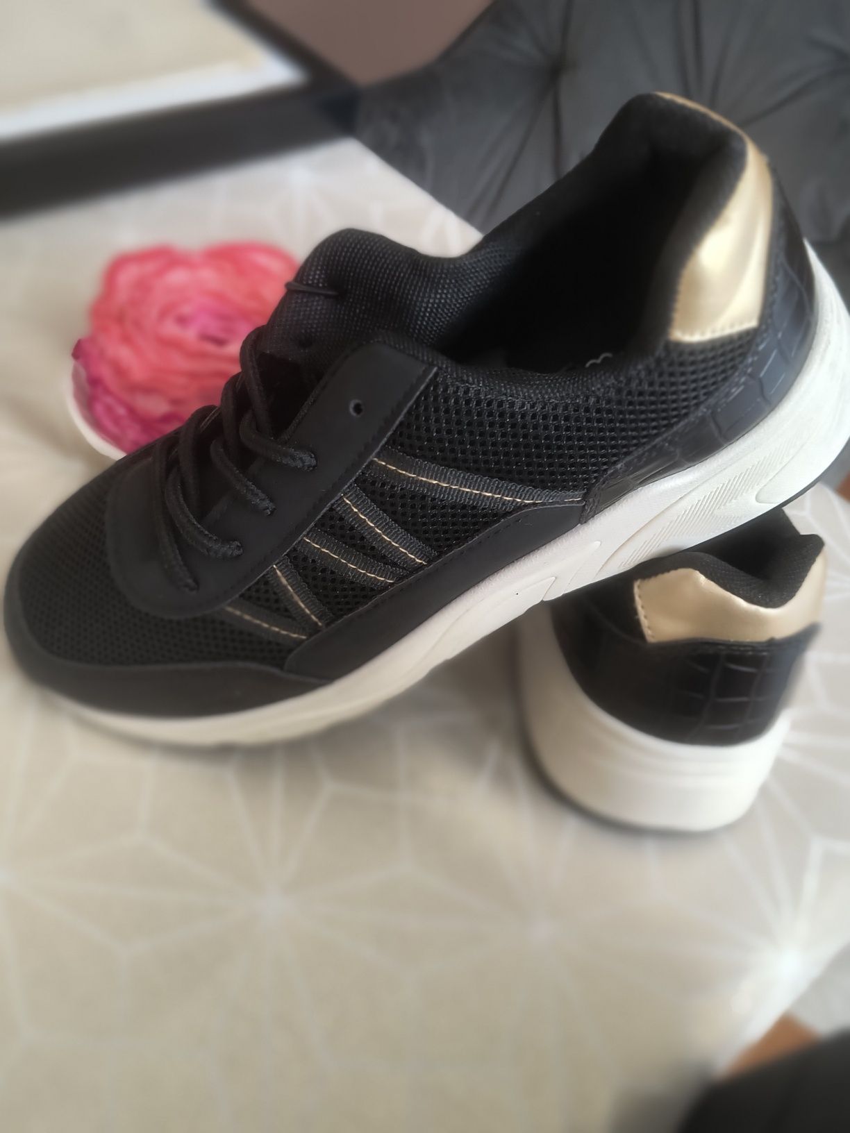 Buty sportowe adidasy rozm. 38