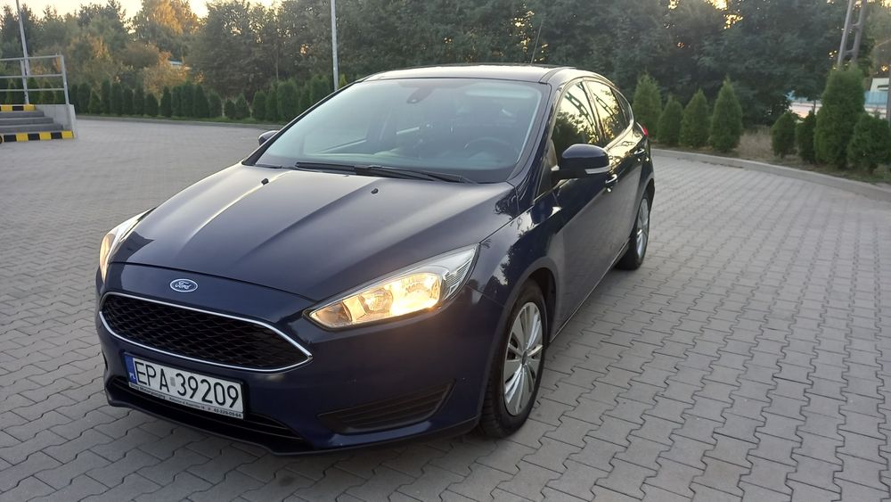 Focus  Rok 2017  Salon Polska   stan B.DOBRY   Zamiana