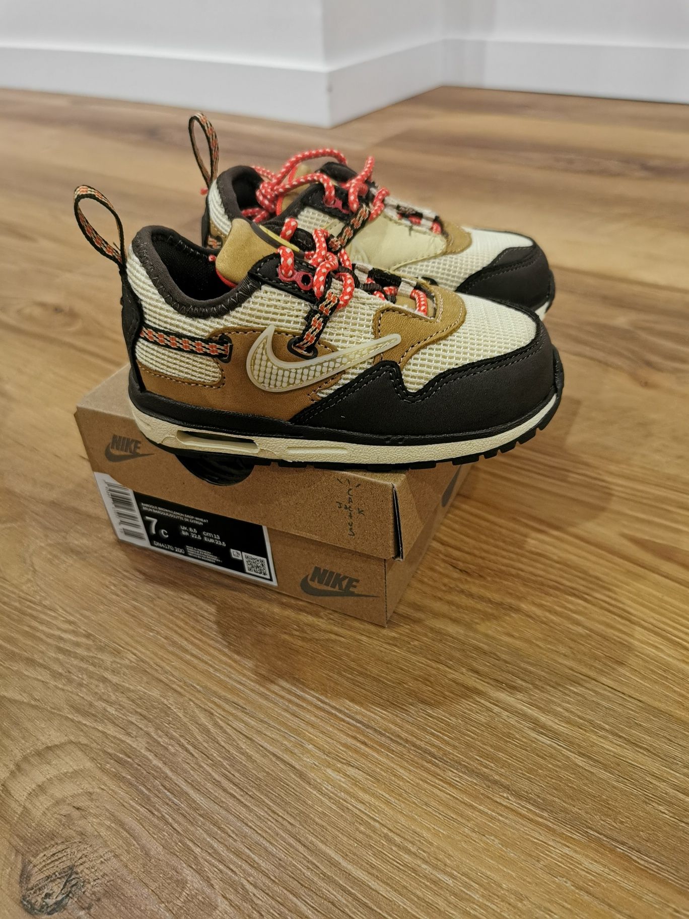 Nike Air Max 1 Travis Scott Cactus Jack Baroque Brown