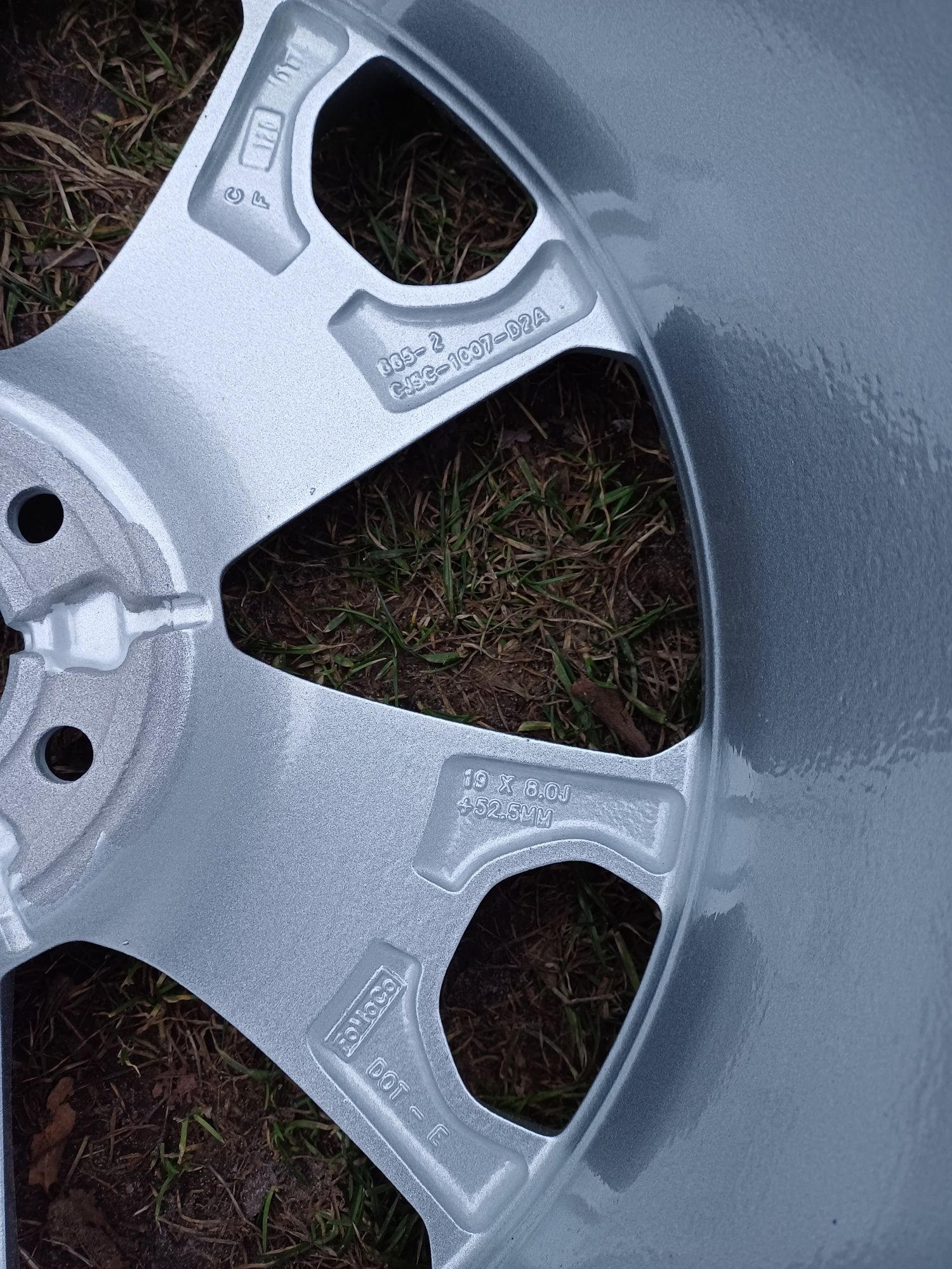 Felgi aluminiowe 19 cali 5x108 ET52.5