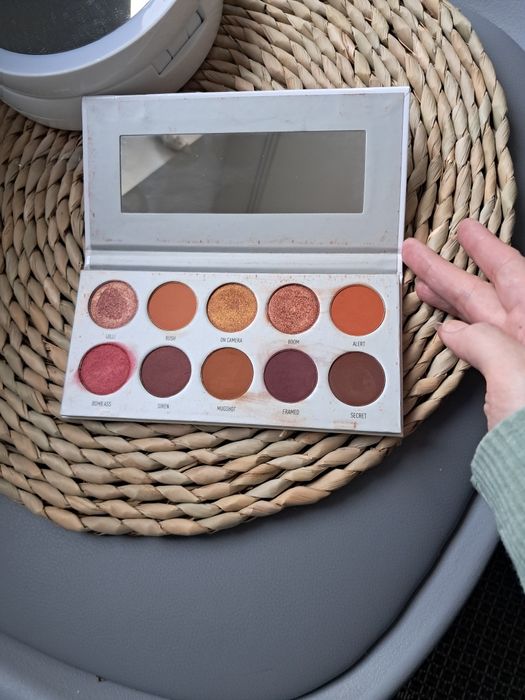 OKAZJA! oryginalna paletka Jacklyn Hill morphe