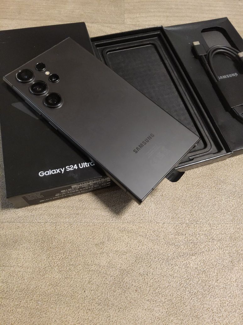 Samsung s24 ultra 12/256 Titanium black