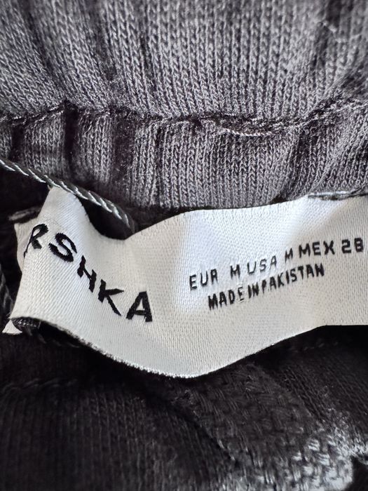 Calças largas pretas M - Bershka com etiqueta