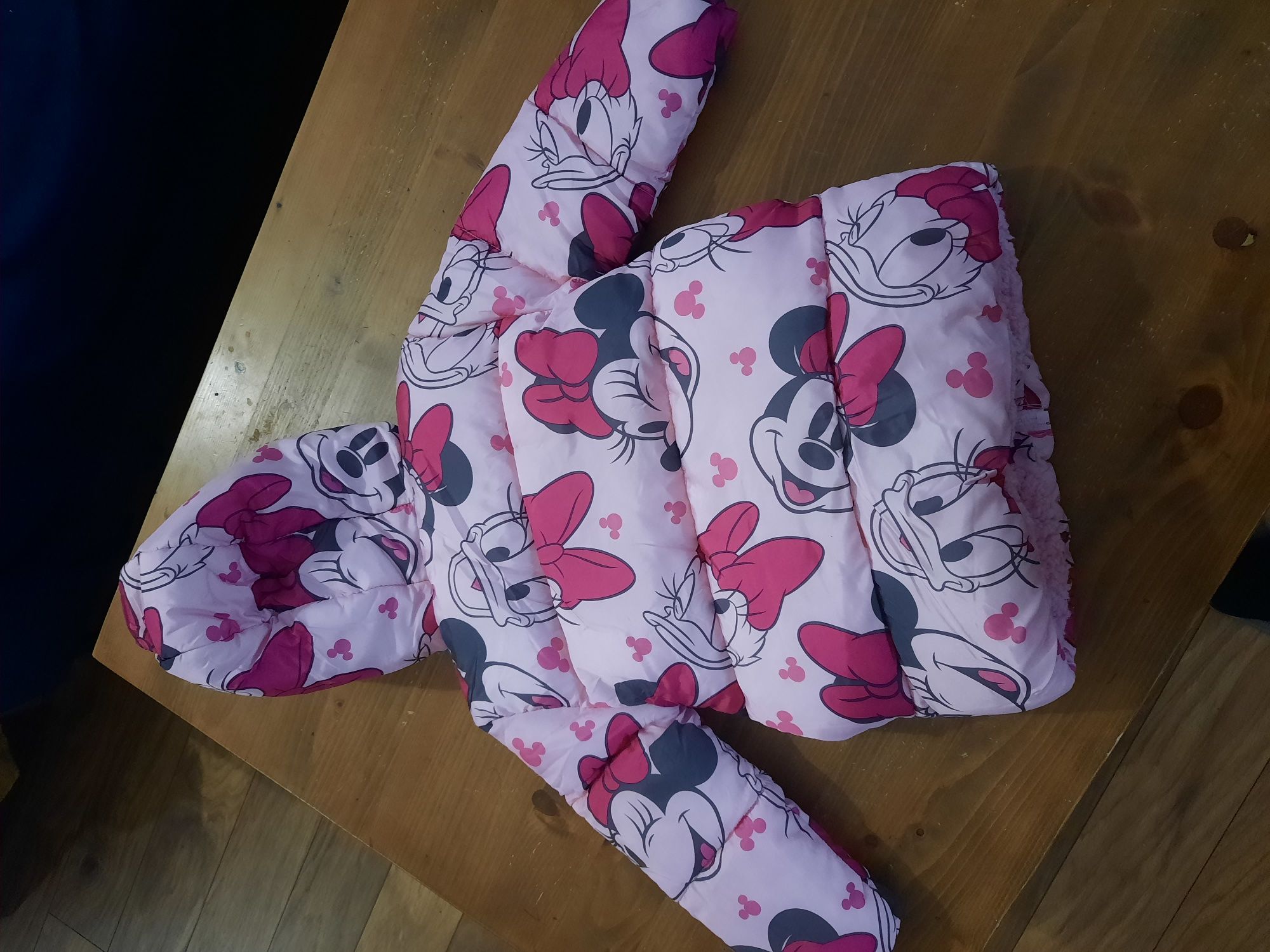 Nowa, zimowa kurtka Myszką Minnie