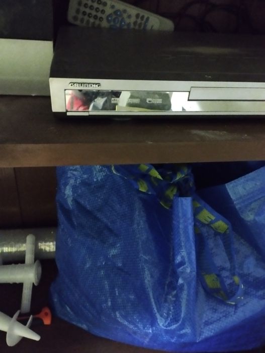 DVD como novo a funcionar bem