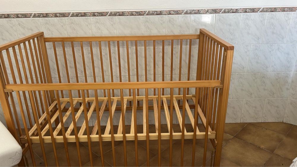 Cama de bebe com colchao