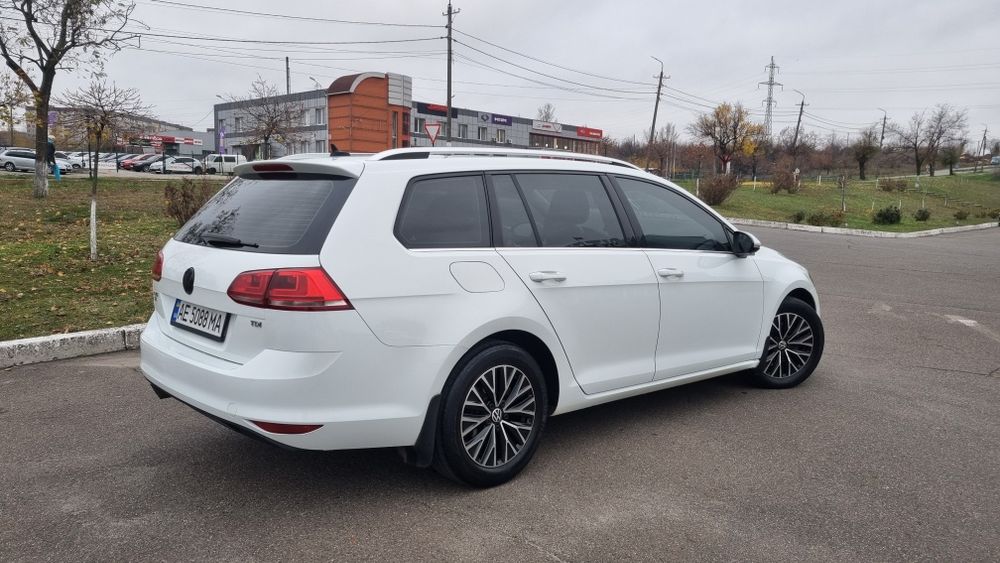 volkswagen golf 2.0 tdi variant