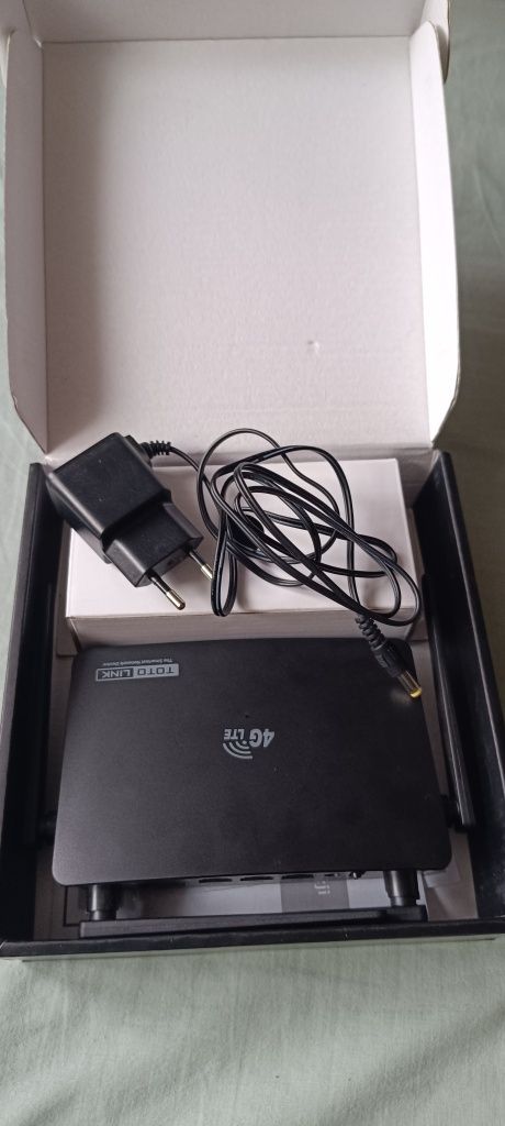 Router totolink LR350