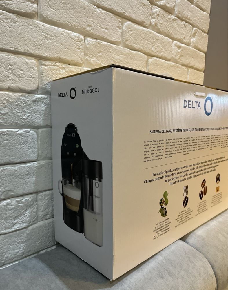 Ekspres DELTA Q mini MilkQool z systemem dozowania mleka