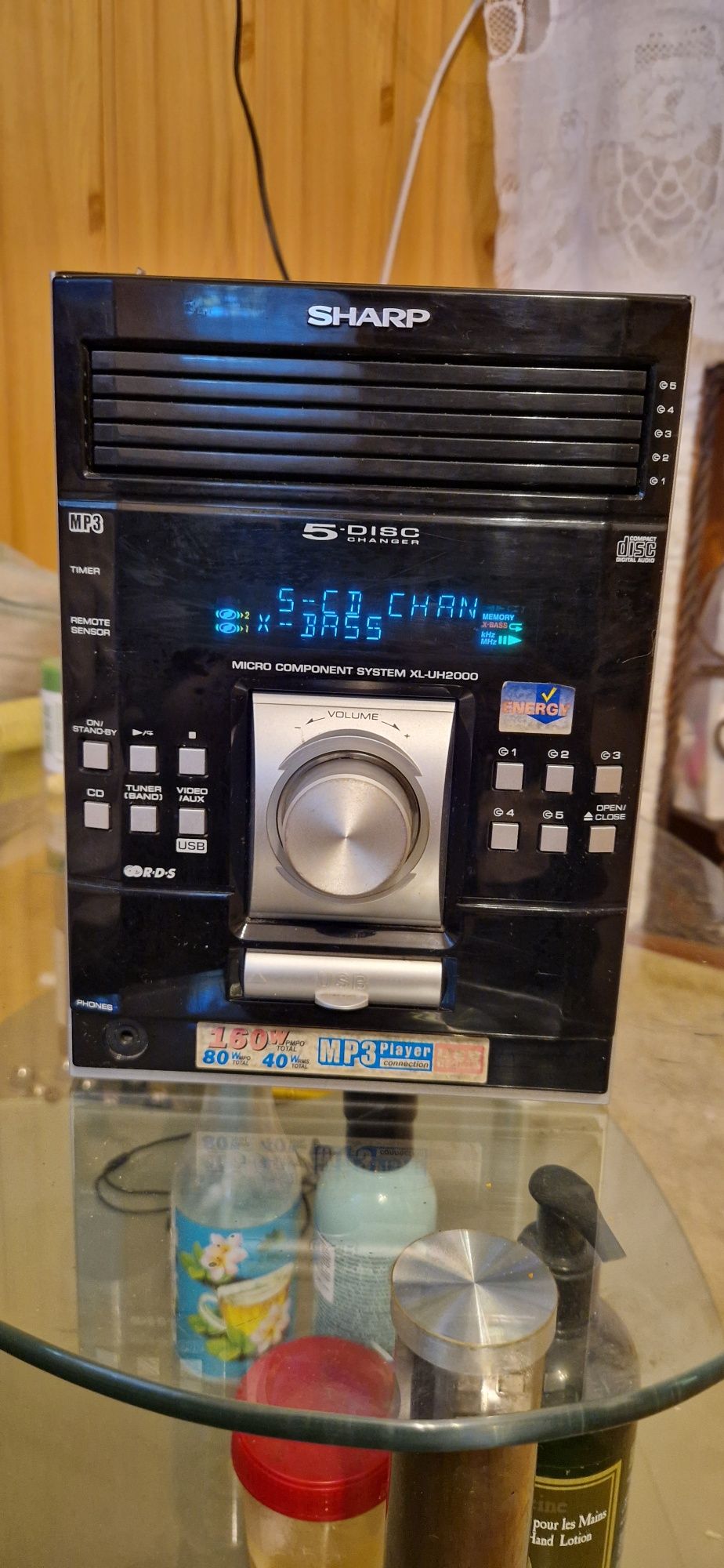 Продам музыкальный центр SHARP