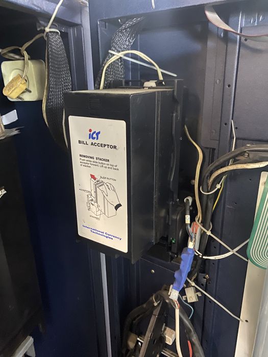 Купюроприемник купюро приемник  для апаратов