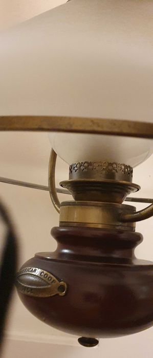 Candeeiro de tecto-Oportunidade