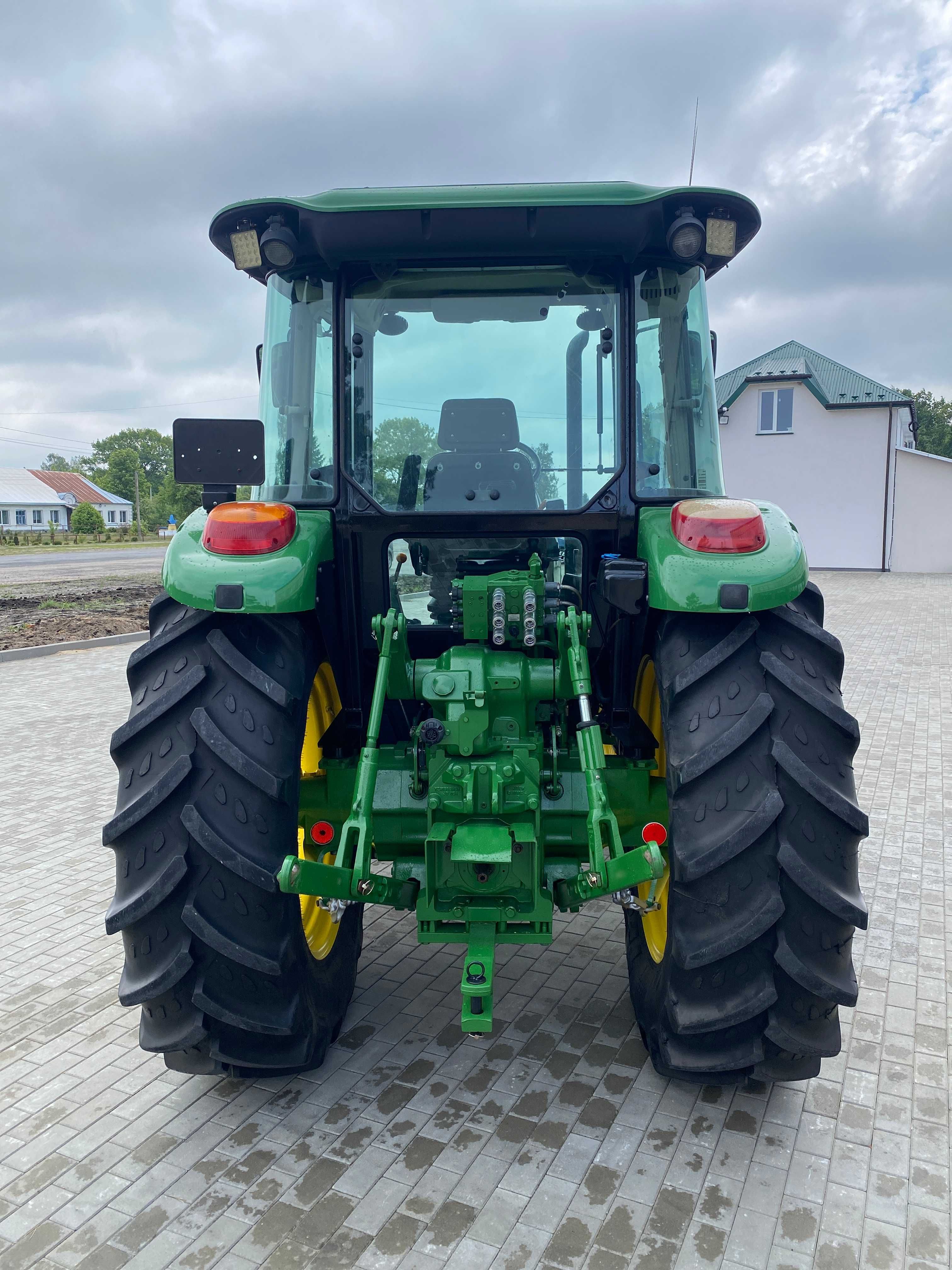 Трактор John Deere 6130 D 130к.с