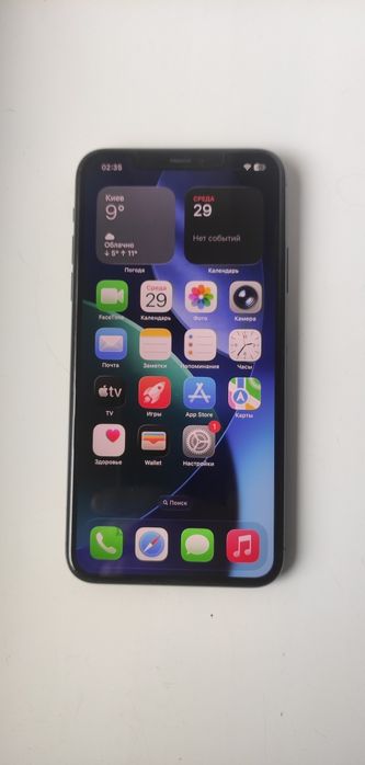 Iphone 11 pro max 256, аккумулятор 88,  не большой дефект экрана