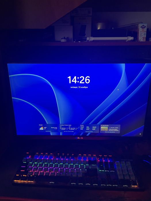 Монитор ASUS 180гц