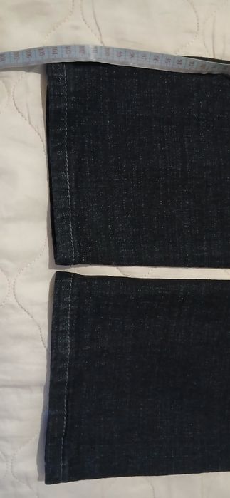 Чоловічі джинси прямі.