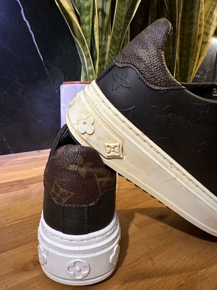 Sneakersy Louis Vuitton