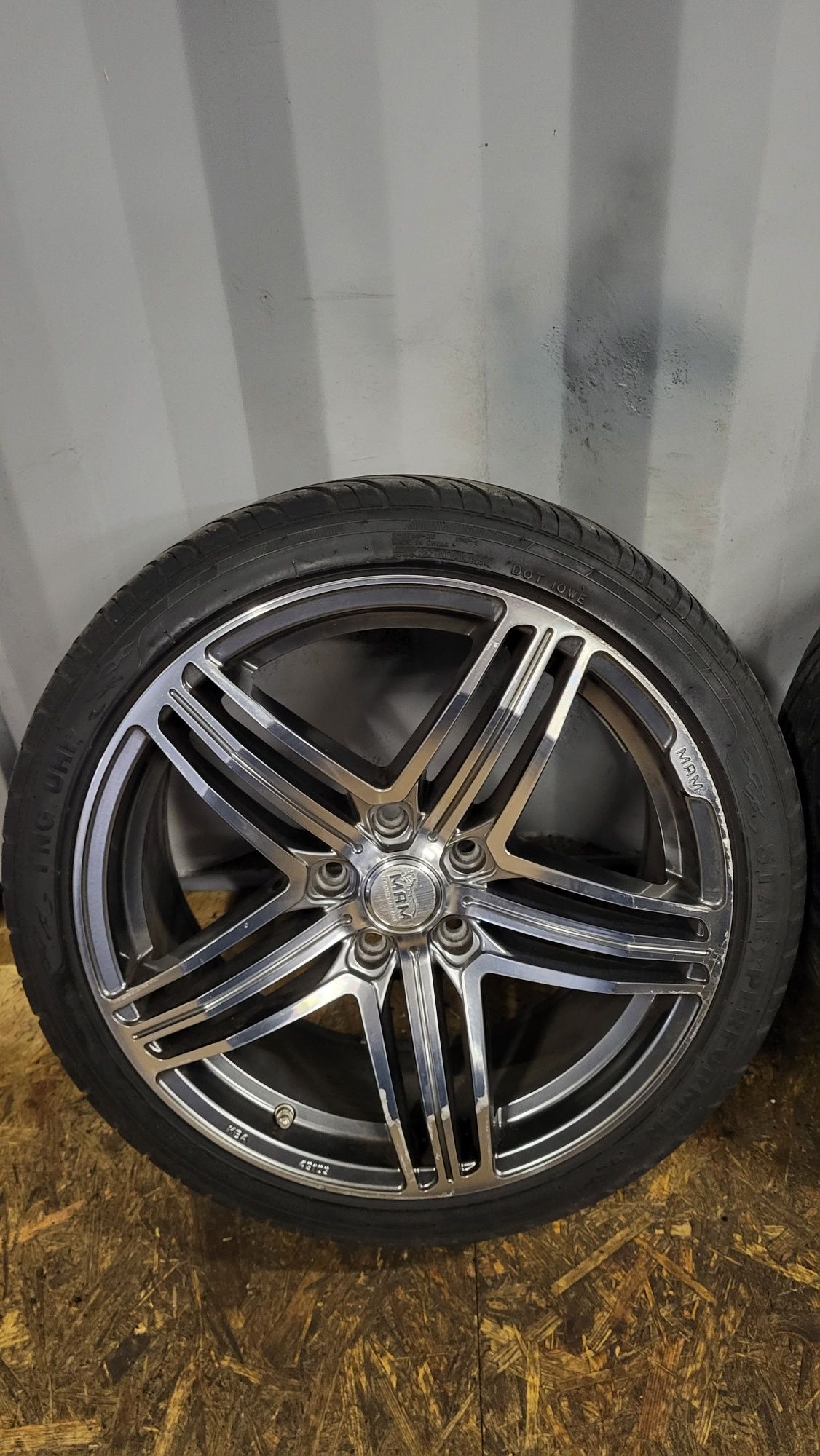 Alufelgi 18" 5x114,3 z oponami 225/40 R18 Hyundai Kia Honda Mazda