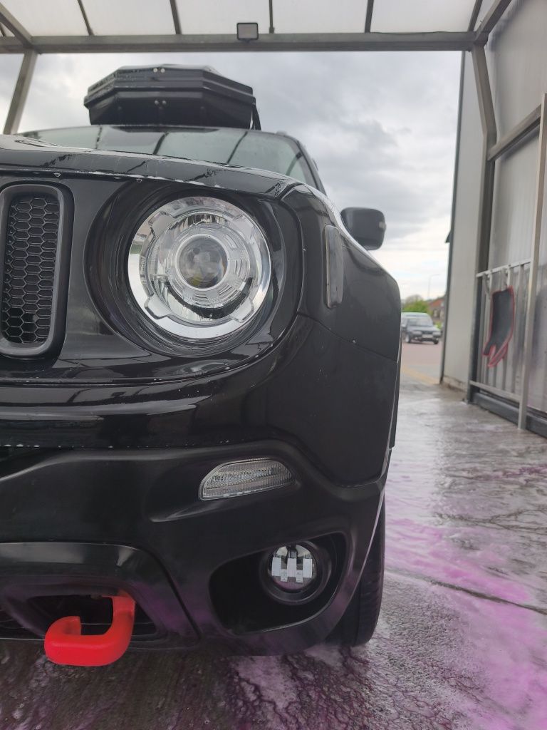 Jeep renegade trailhawk