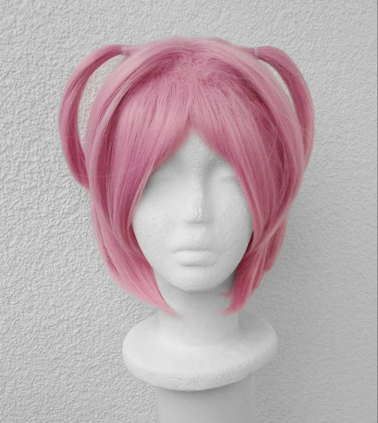DDLC Natsuki cosplay wig różowa krótka peruka z grzywką różowy krótki