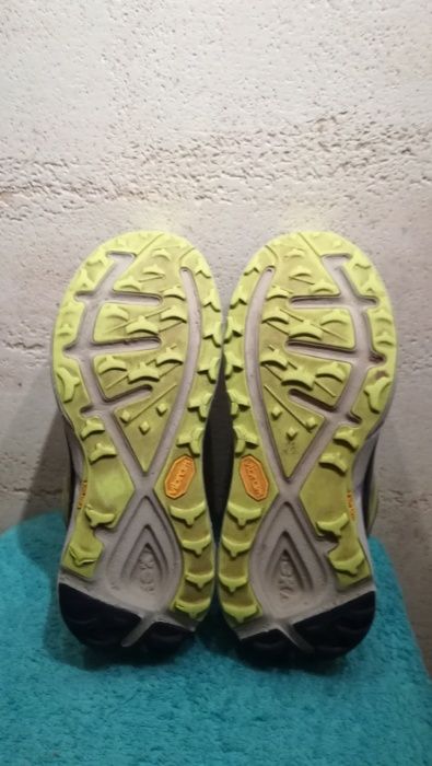 Buty do biegania HOKA ONE ONE SPEEDGOAT r.38 2/3